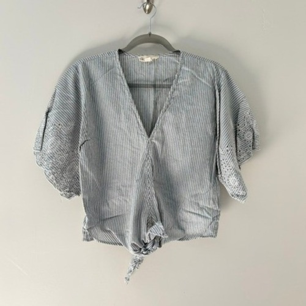 Lovestitch Blue White Striped Tie‎ Front Eyelet Sleeve V-Neck Top Womens Small